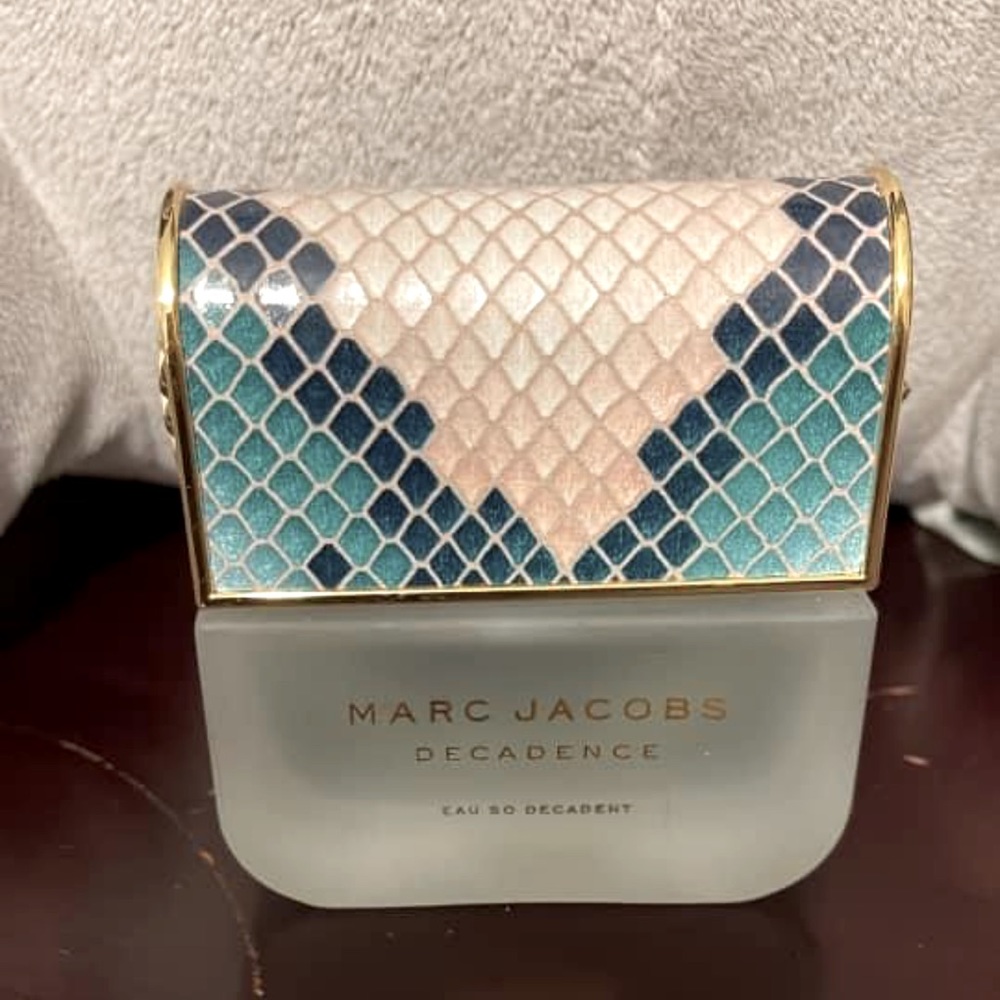 Marc Jacobs Eau So Decadent